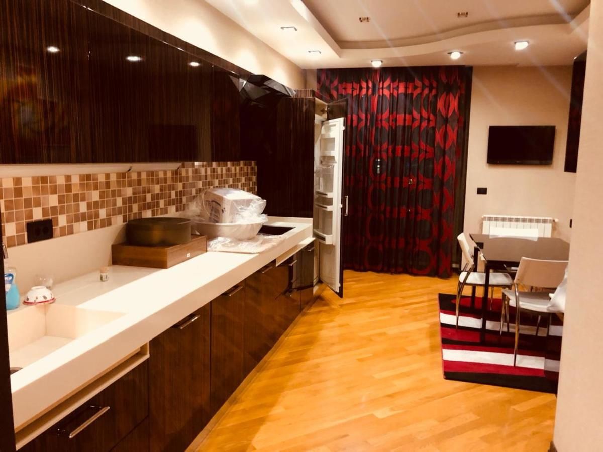 Апартаменты Apartment near Metro Nizami Баку