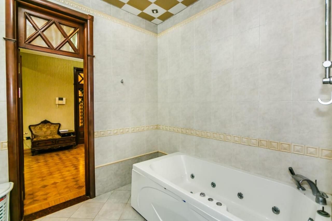 Апартаменты Apartment near Metro Nizami Баку