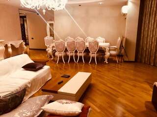 Апартаменты Apartment near Metro Nizami Баку Апартаменты-19